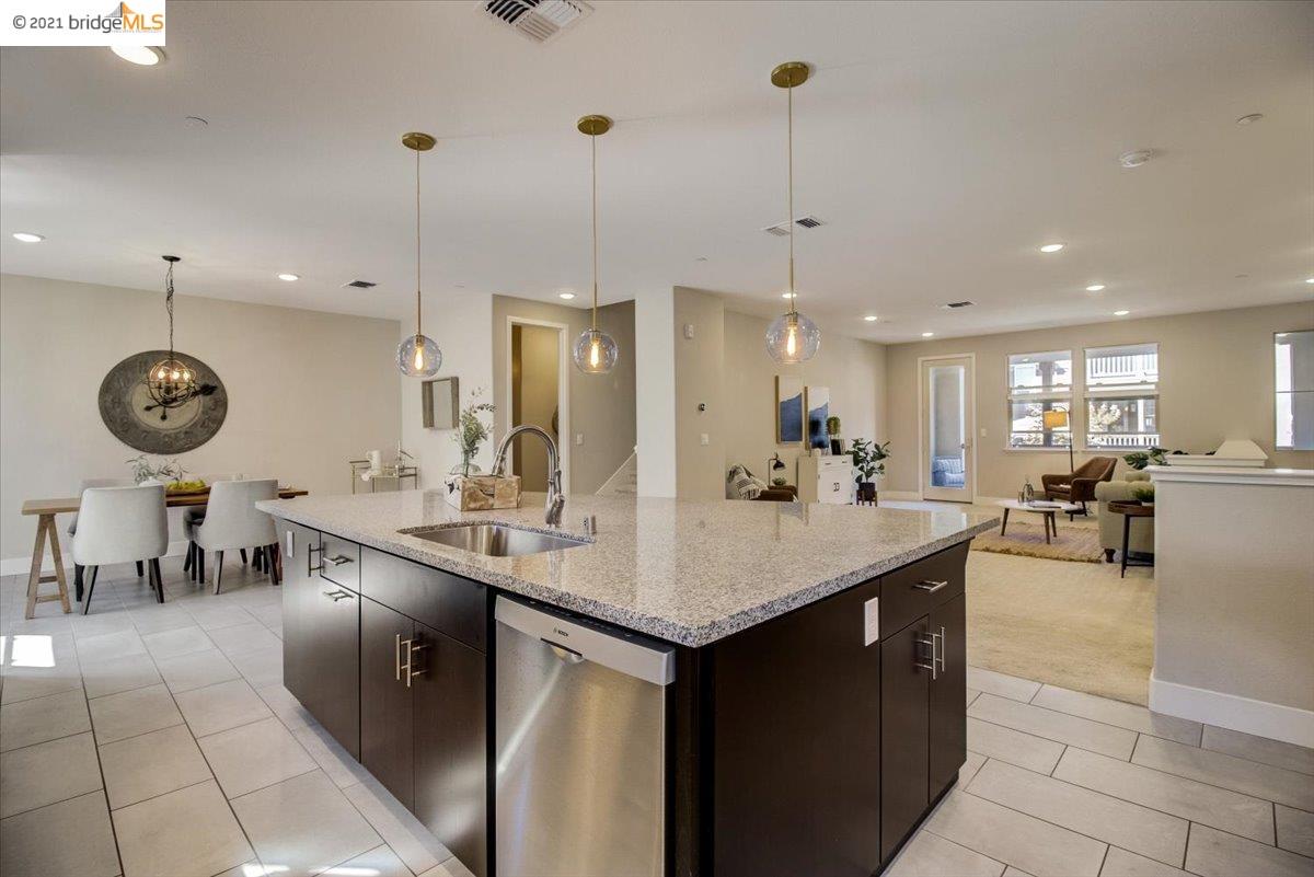 455 Diller Street Alameda, CA 94501 - Photo 1 of 1