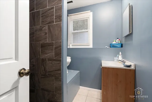 $439,900 | 48W201 Keslinger Road, Maple Park, IL 60151