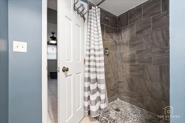 $439,900 | 48W201 Keslinger Road, Maple Park, IL 60151