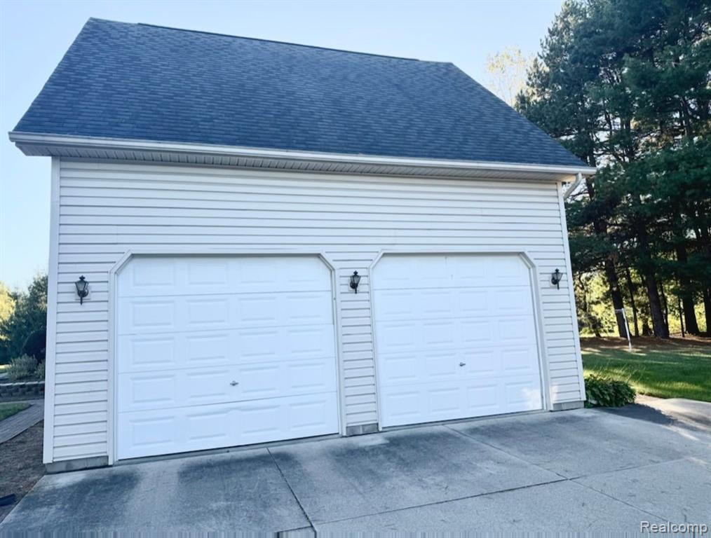 155 Wales Ridge Road Goodells, MI 48027 - Photo 3 of 33