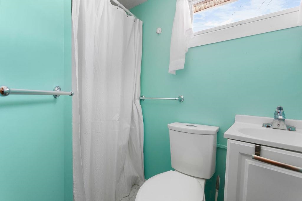 84 Acorn Road Hampton, NH 03842 - Photo 14 of 18 Gallery Image 14