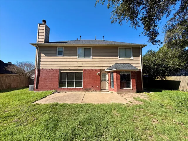 $305,000 | 252 Trail Ride Road, Angleton, TX 77515