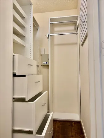 $2,200 | 1215 Wood Haven Court, Sugar Land, TX 77479