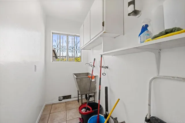 $1,100,000 | 3813-15 Birch Street, San Diego, CA 92113