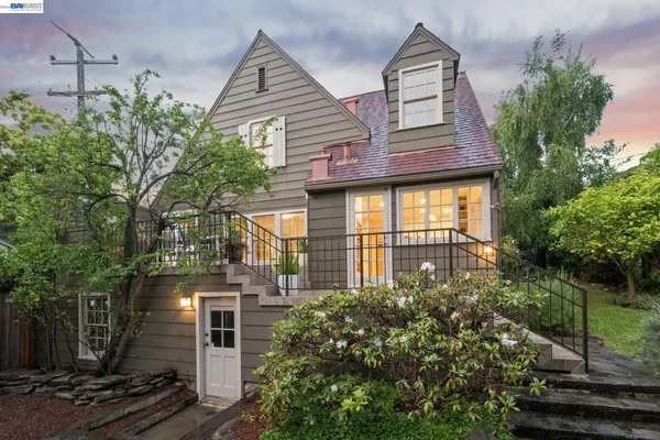 $1,095,000 | 1800 San Lorenzo Avenue, Berkeley, CA 94707