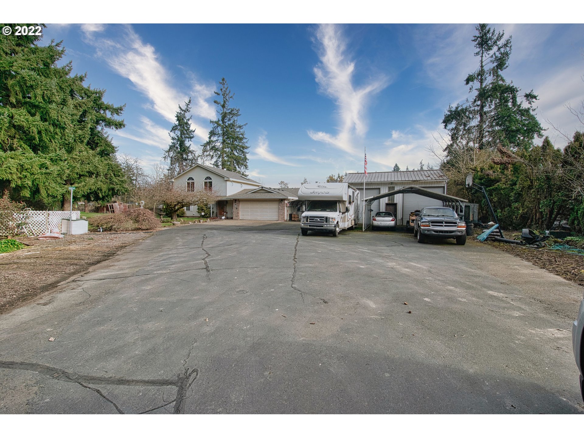 16786 Butteville Road Northeast Woodburn, OR 97071 - Photo 1 of 32 Gallery Image 1