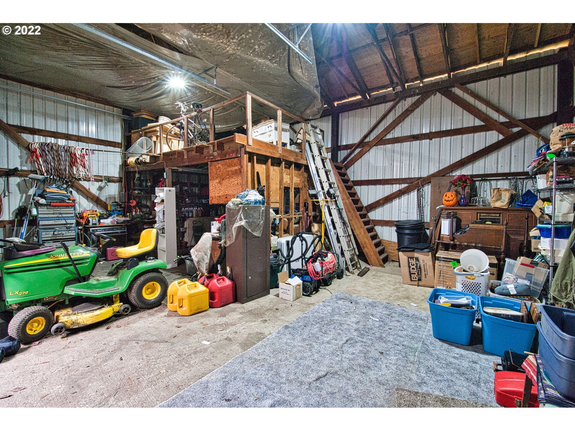16786 Butteville Road Northeast Woodburn, OR 97071 - Photo 30 of 32 Gallery Image 30