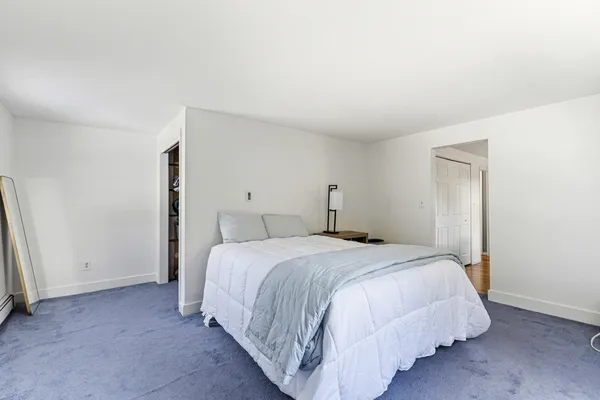 $610,000 | 3 Willow Lane, Cumberland, ME 04021