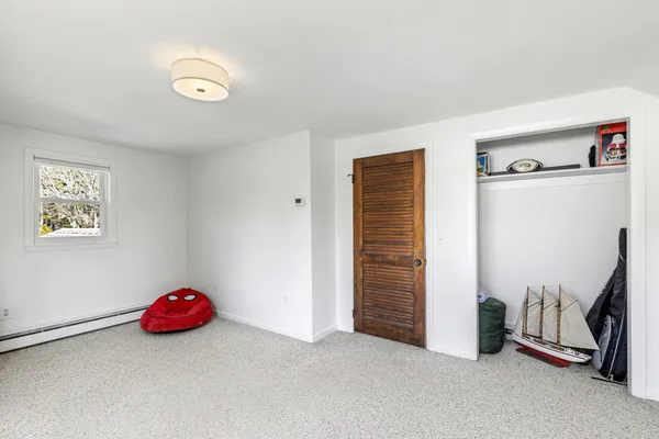 $610,000 | 3 Willow Lane, Cumberland, ME 04021