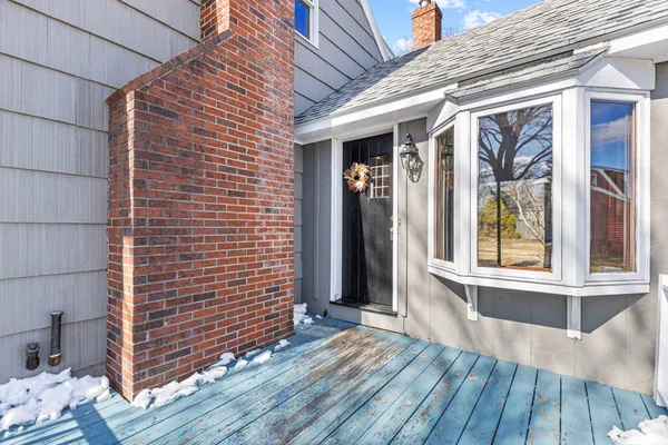 $610,000 | 3 Willow Lane, Cumberland, ME 04021