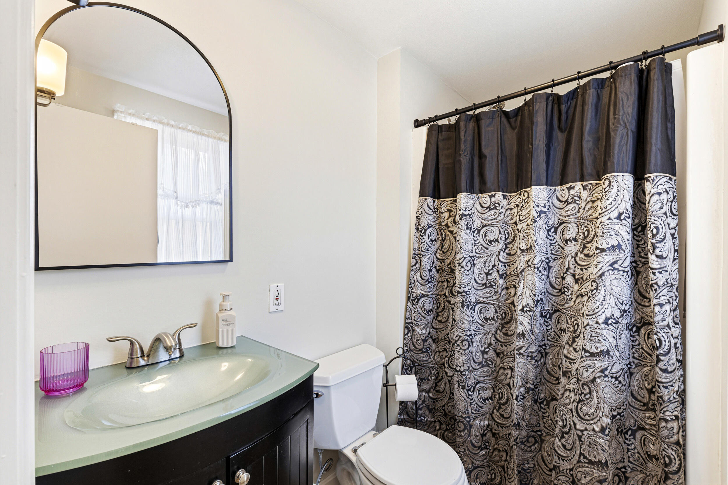3 Willow Lane Cumberland, ME 04021 - Photo 10 of 58 First floor full bathroom.