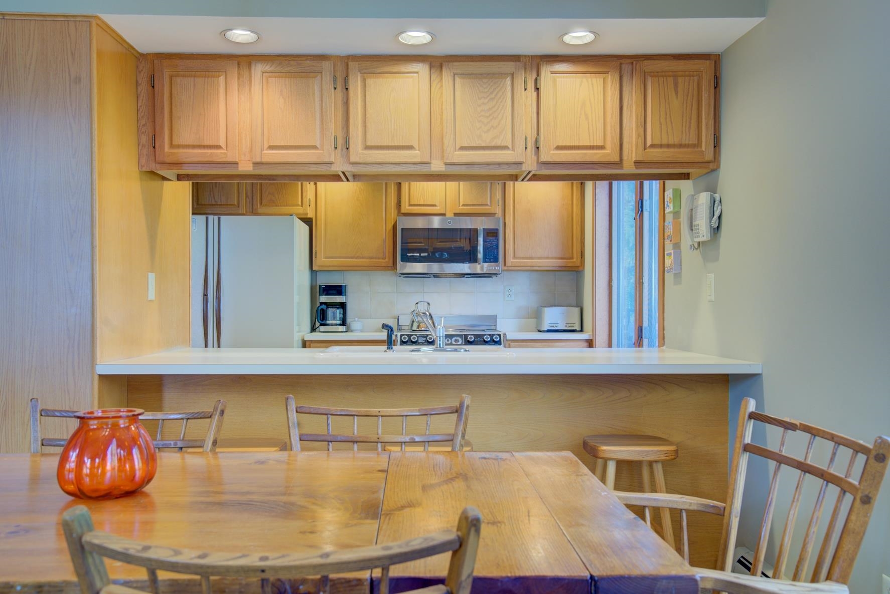 10 Middle Ridge Road, Unit 27 South Londonderry, VT 05155 - Photo 15 of 32