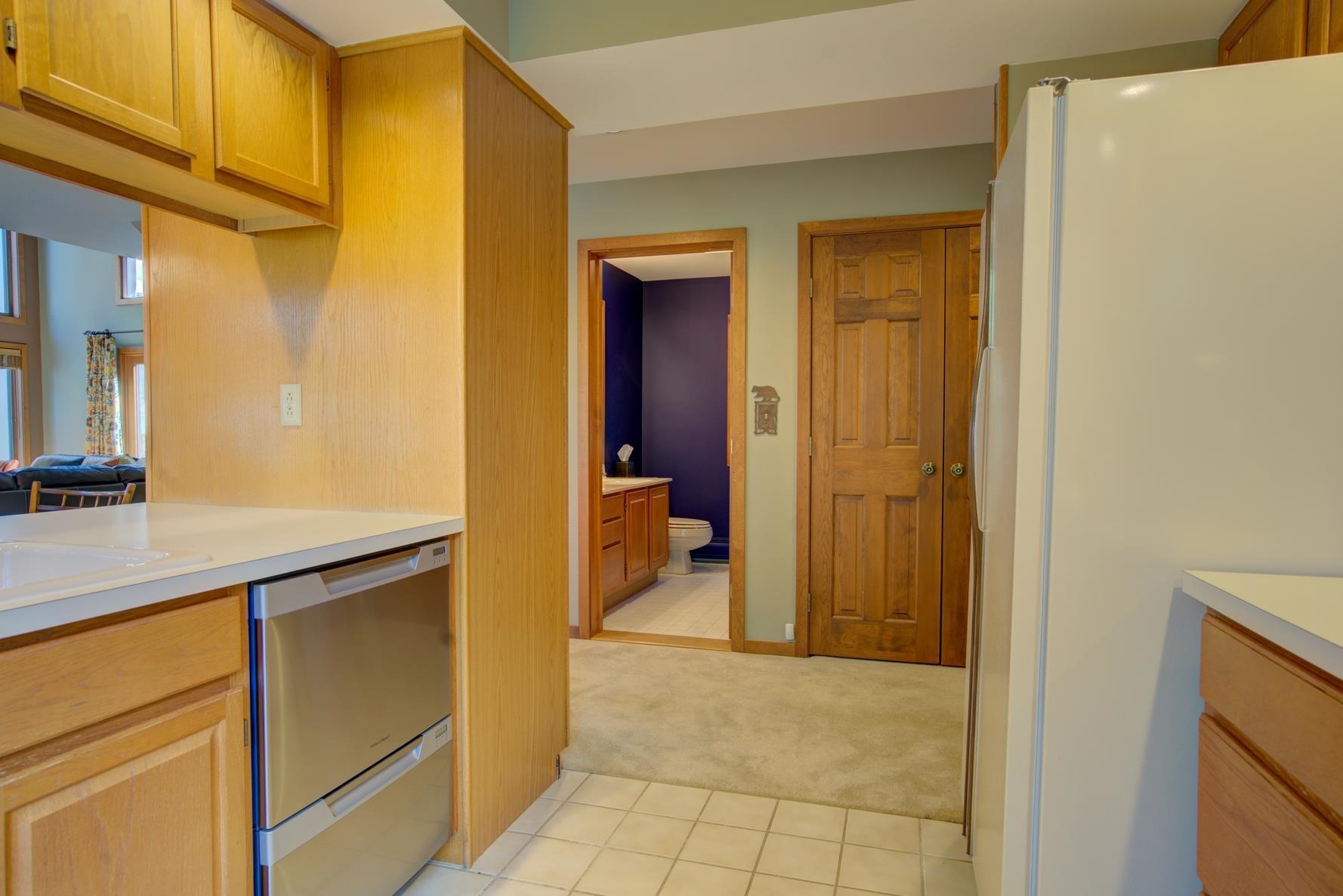10 Middle Ridge Road, Unit 27 South Londonderry, VT 05155 - Photo 16 of 32