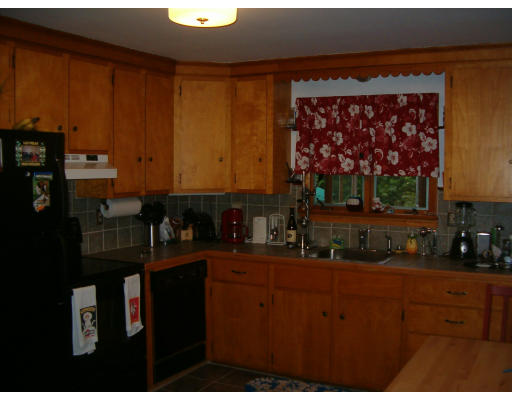30 Wedgewood Road Worcester, MA 01602 - Photo 4 of 11 Gallery Image 4