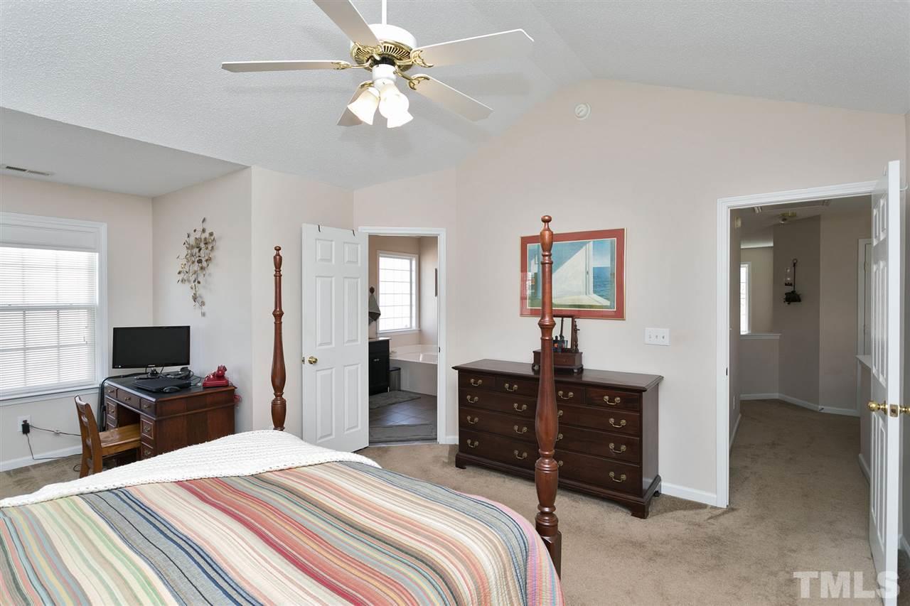 3100 Carriage Light Court Raleigh, NC 27604 - Photo 12 of 25