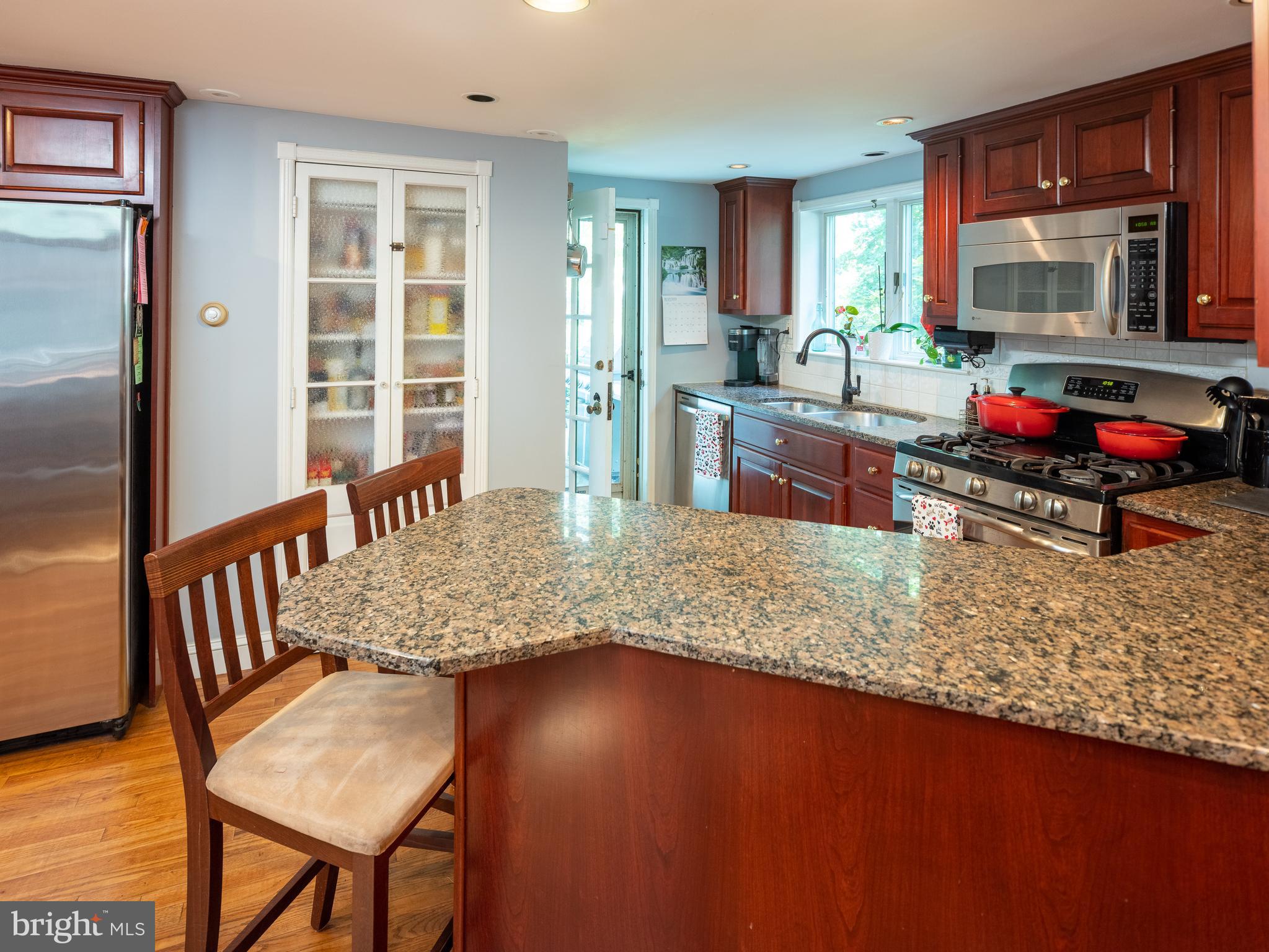 2606 North Sugan Road New Hope, PA 18938 - Photo 17 of 47 Granite Counters