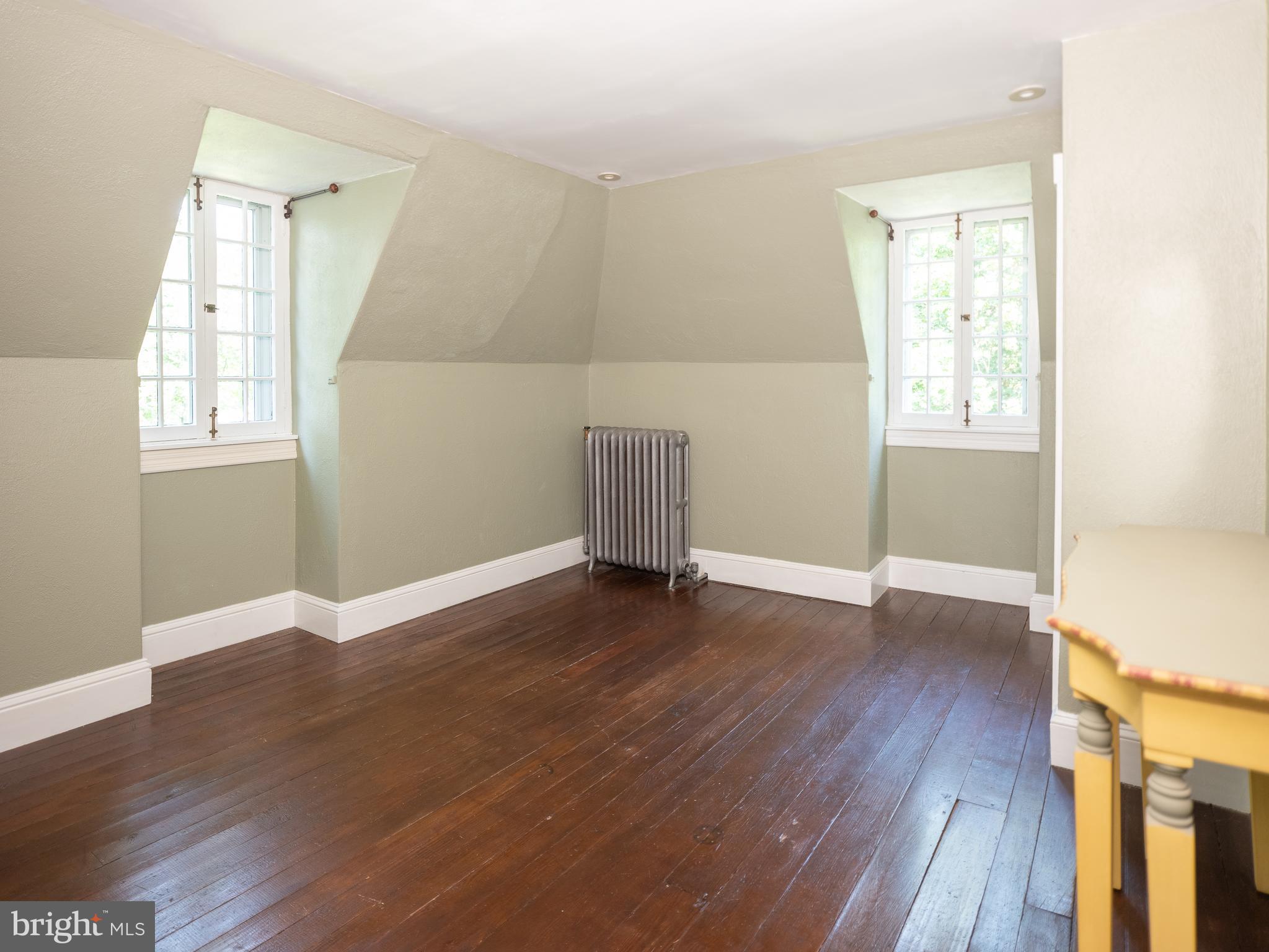 2606 North Sugan Road New Hope, PA 18938 - Photo 35 of 47 3rd Floor Bedroom # 6