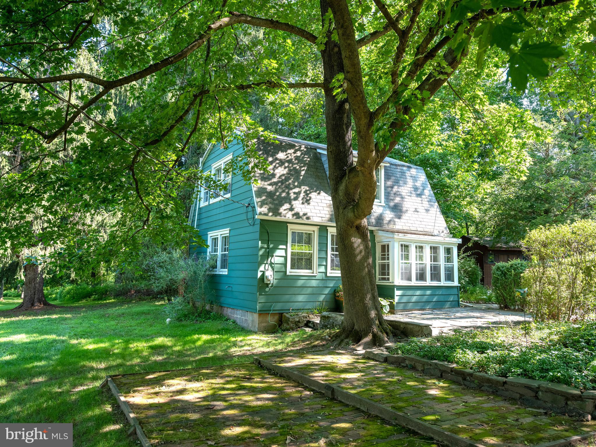 2606 North Sugan Road New Hope, PA 18938 - Photo 40 of 47 Cottage