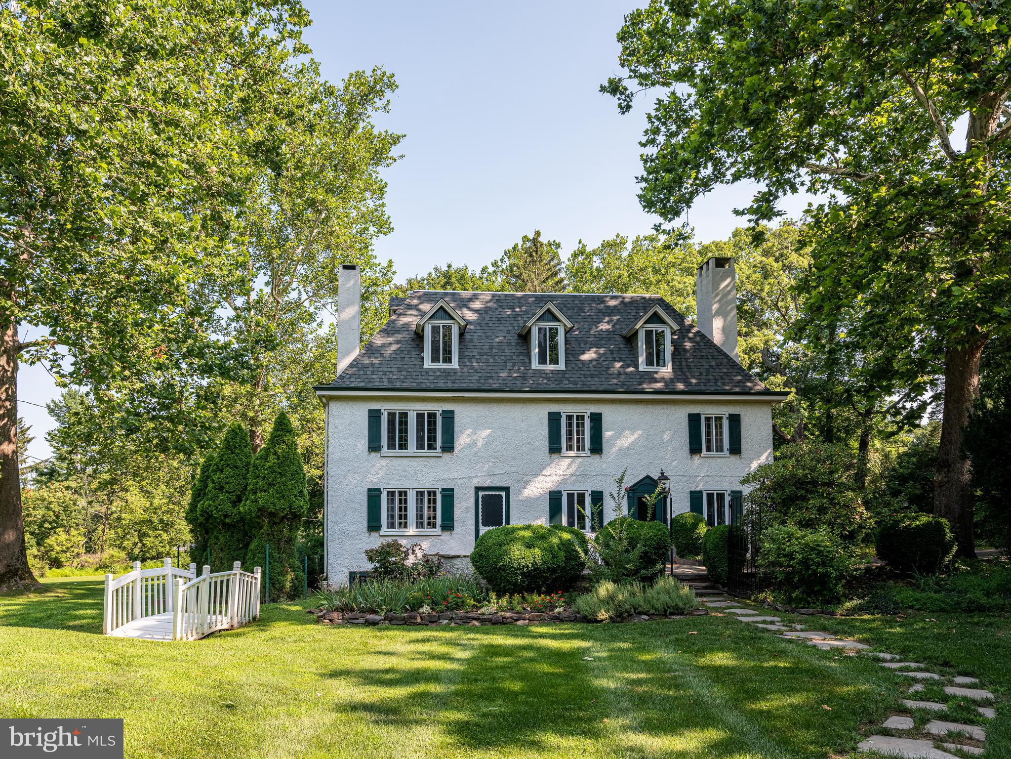 2606 North Sugan Road New Hope, PA 18938 - Photo 46 of 47 Exterior Front
