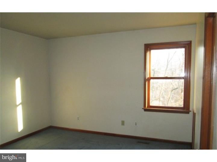 12 New Road Elverson, PA 19520 - Photo 14 of 15 Gallery Image 14