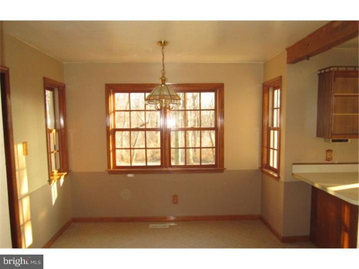 12 New Road Elverson, PA 19520 - Photo 8 of 15 Gallery Image 8