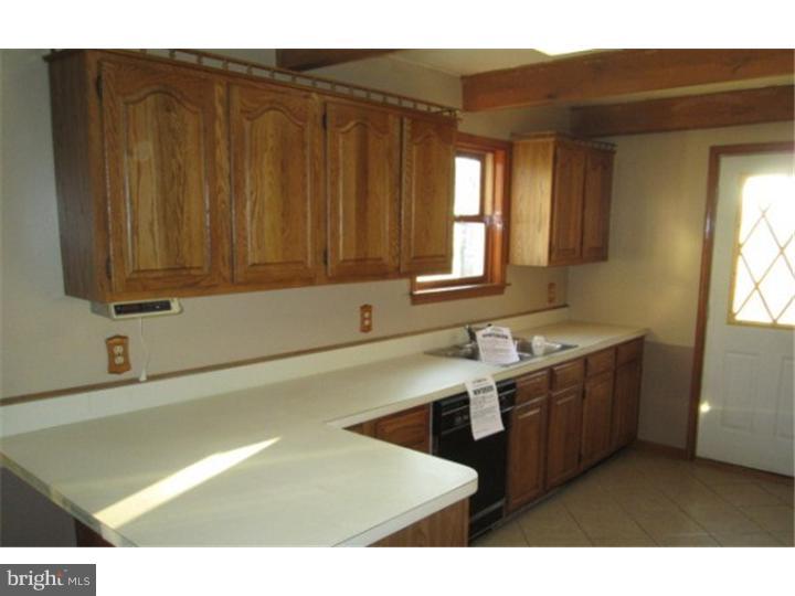 12 New Road Elverson, PA 19520 - Photo 10 of 15 Gallery Image 10