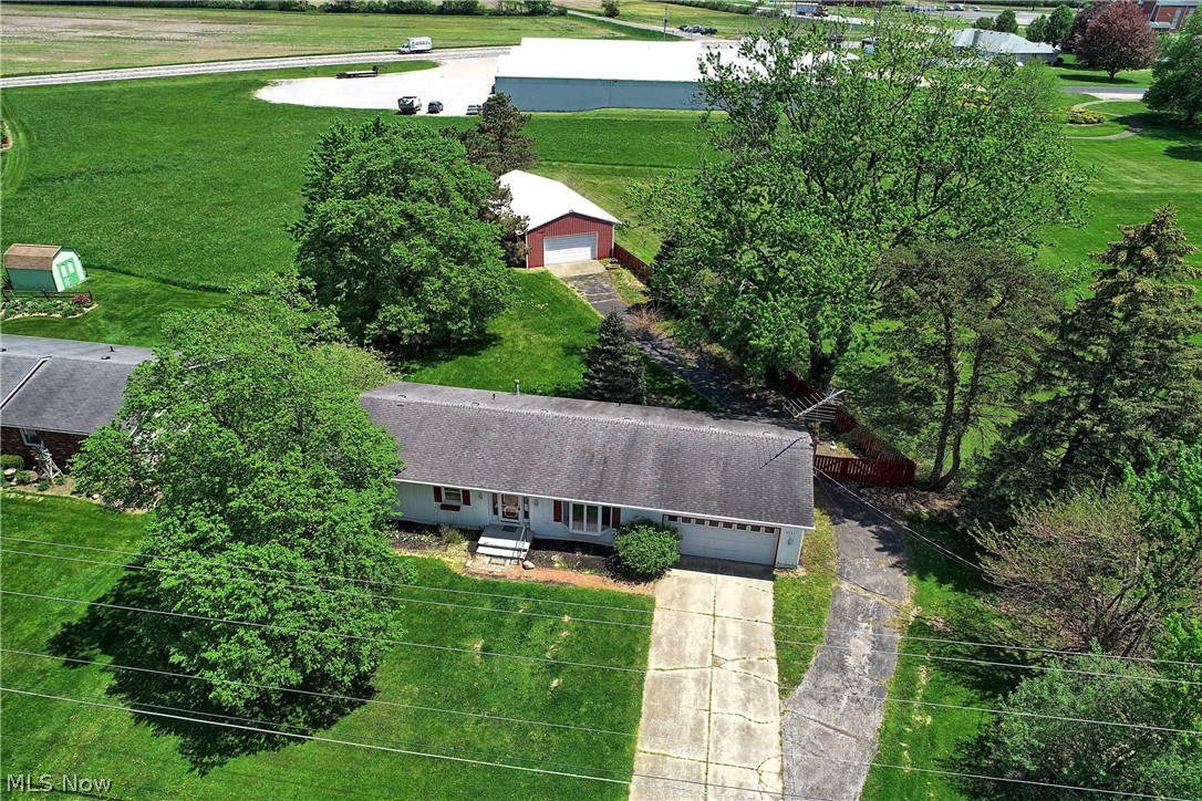 8161 West Ridge Road Elyria, OH 44035 - Photo 2 of 24 Gallery Image 2