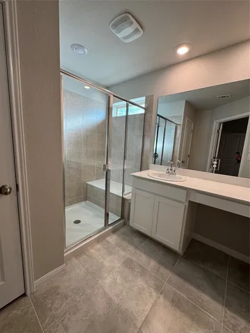 $2,600 | 12301 Amber Lynn Path, Manor, TX 78653