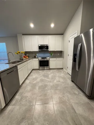 $2,600 | 12301 Amber Lynn Path, Manor, TX 78653