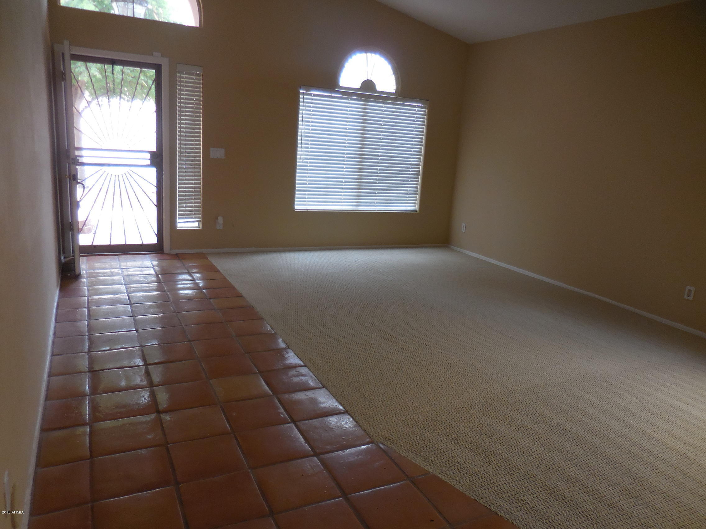 1237 East Redfield Road Phoenix, AZ 85022 - Photo 4 of 26 Formal Living