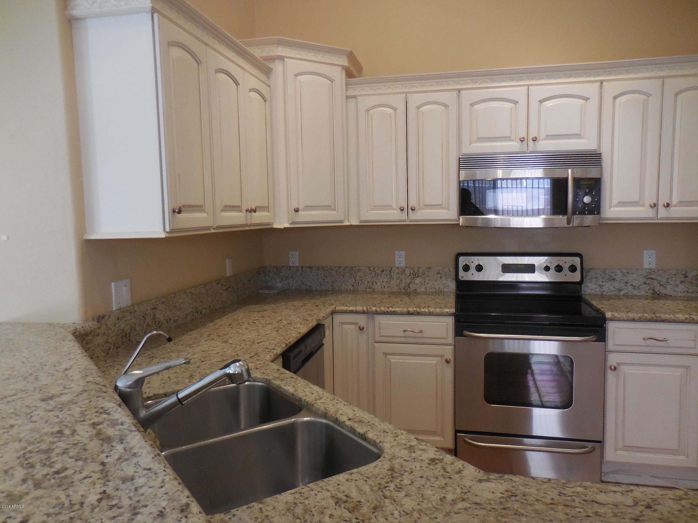 1237 East Redfield Road Phoenix, AZ 85022 - Photo 8 of 26 Kitchen- 3