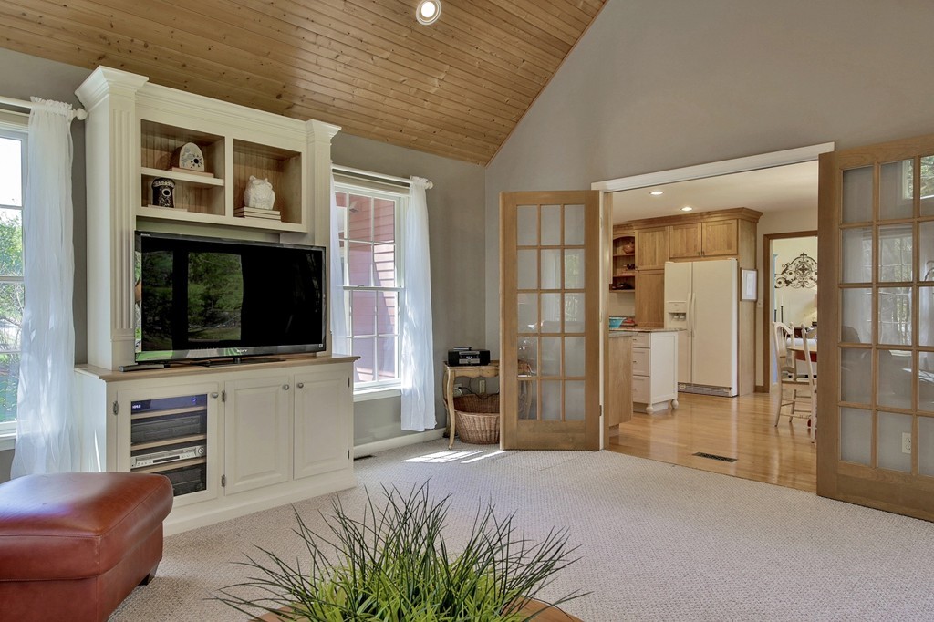 52 Swan Pond Road North Reading, MA 01864 - Photo 14 of 30 Gallery Image 14