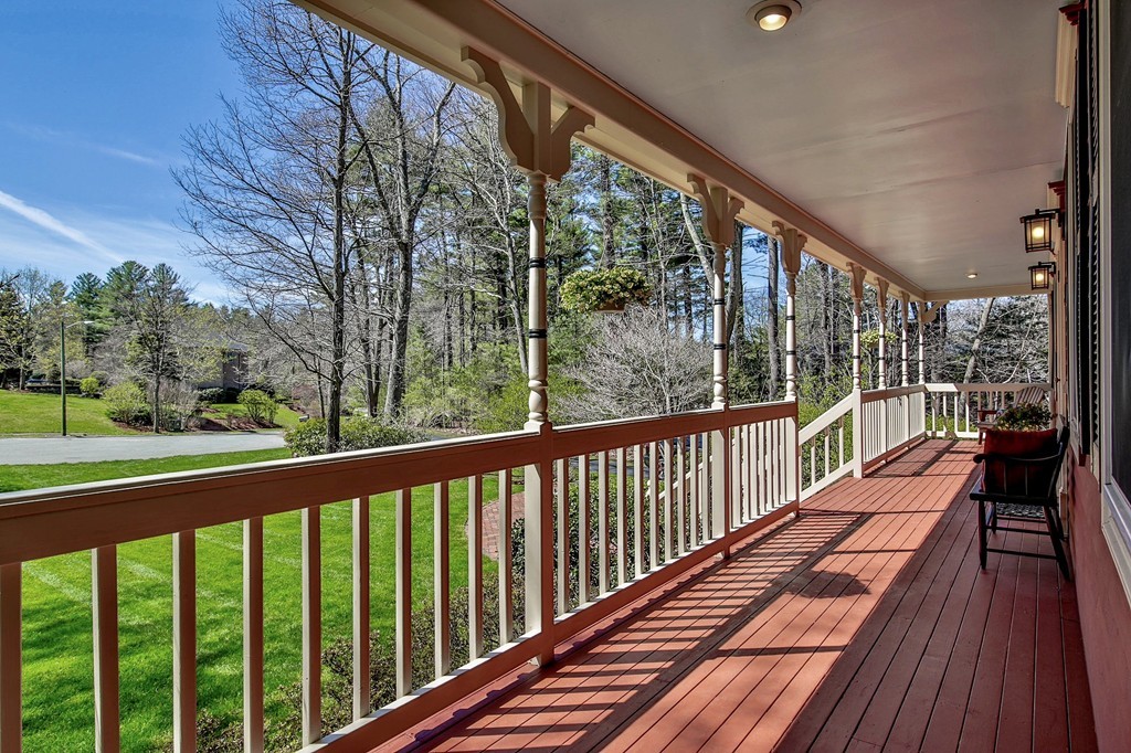 52 Swan Pond Road North Reading, MA 01864 - Photo 3 of 30 Gallery Image 3