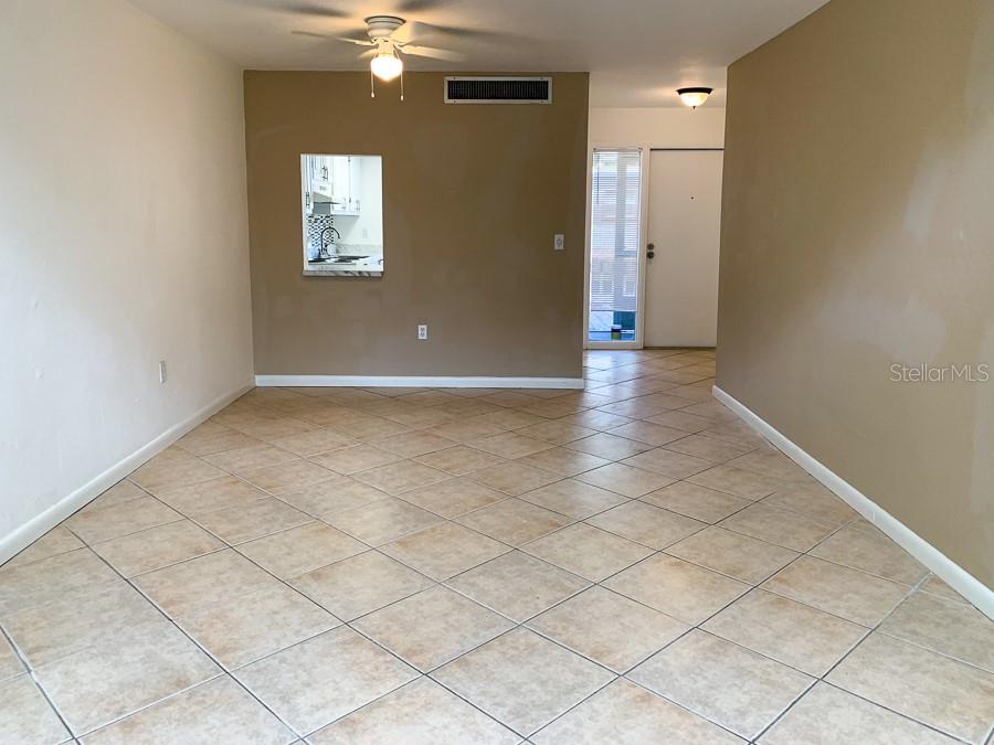605 Southwest 75th Street, Unit 210 Gainesville, FL 32607 - Photo 9 of 16