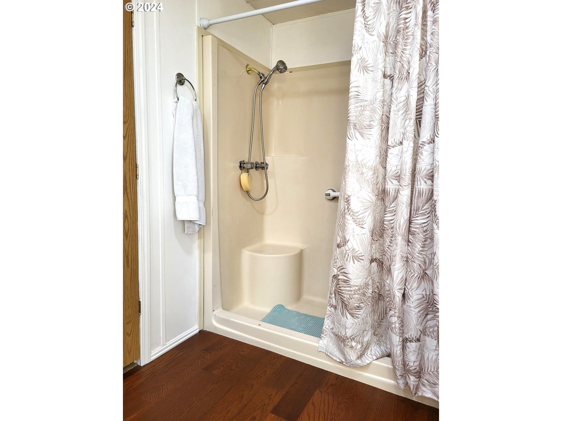 503 Southeast Sheridan Road, Unit 2 Sheridan, OR 97378 - Photo 14 of 30 Gallery Image 14