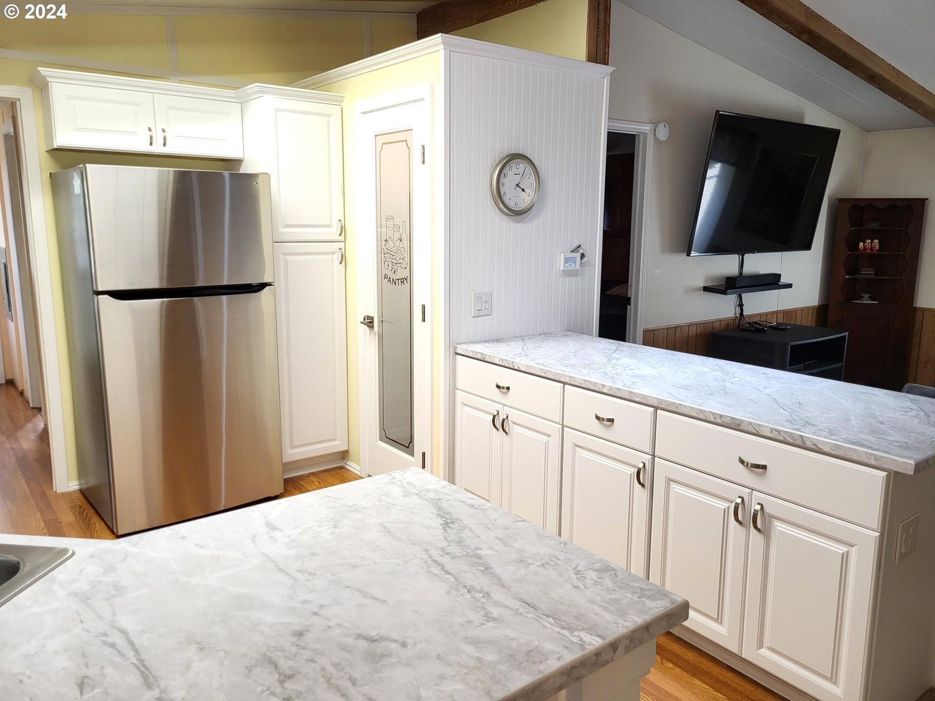 503 Southeast Sheridan Road, Unit 2 Sheridan, OR 97378 - Photo 7 of 30 Gallery Image 7