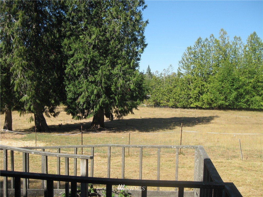 5940 Lemon Road Northeast Olympia, WA 98506 - Photo 7 of 20 Gallery Image 7
