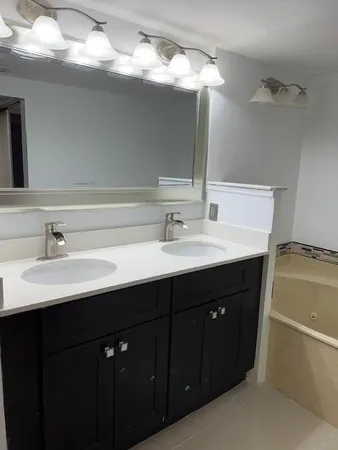 $2,975 | 1745 Coral Avenue, North Lauderdale, FL 33068