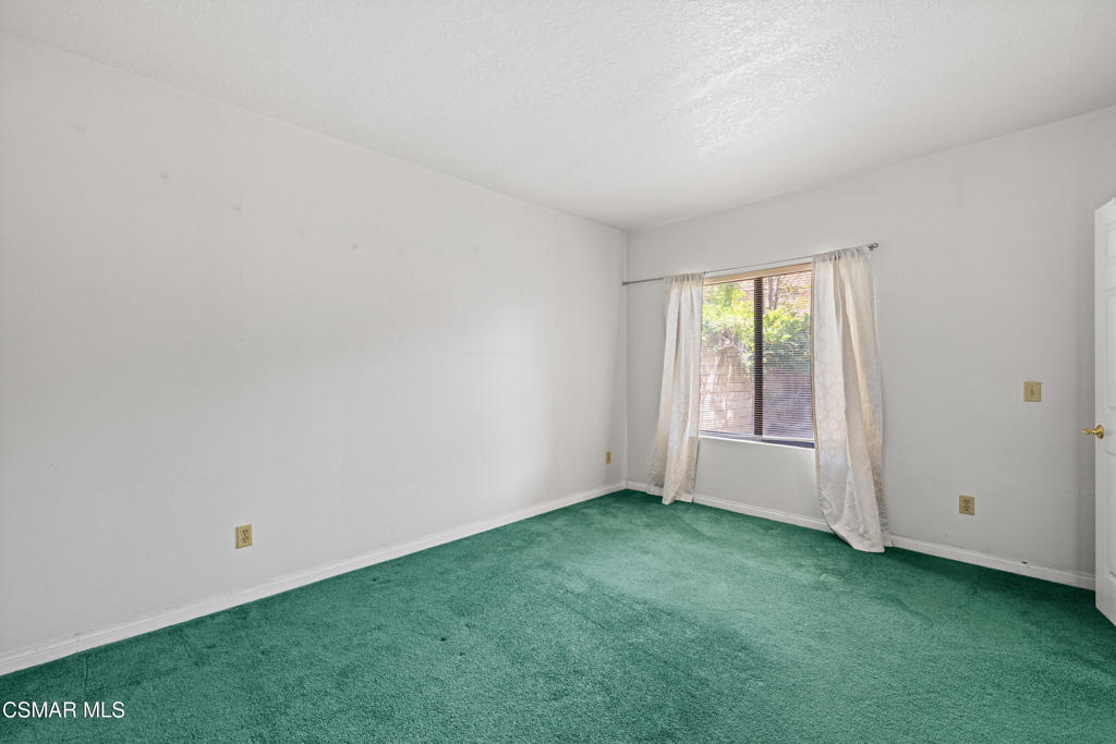 24154 Mentry Drive Newhall, CA 91321 - Photo 27 of 30