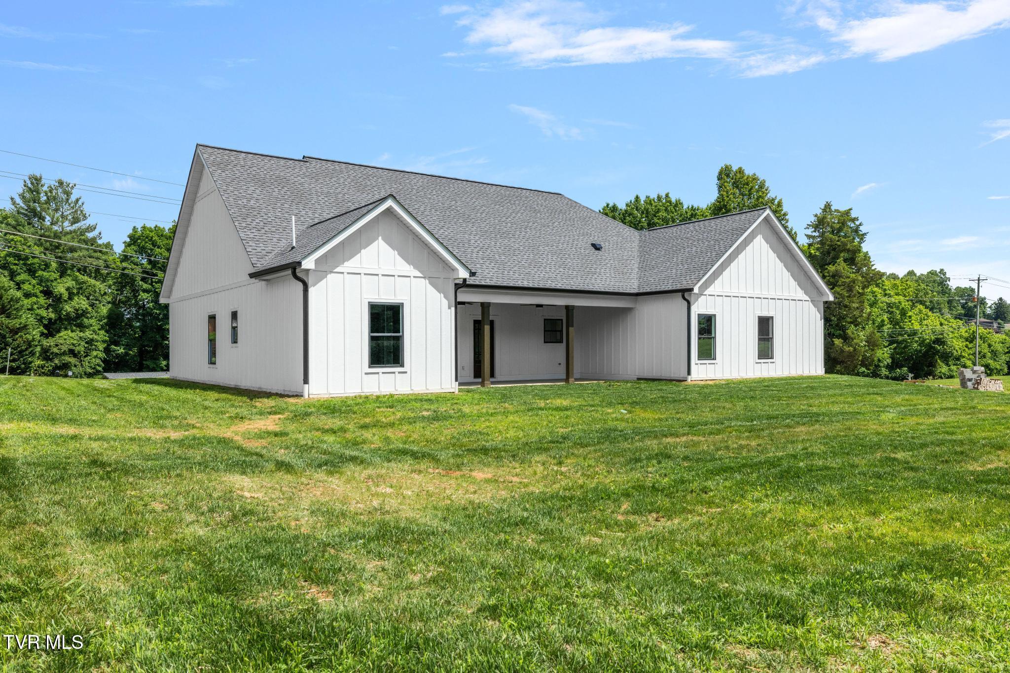 5419 Orebank Road Kingsport, TN 37664 - Photo 3 of 65 IMG_7327