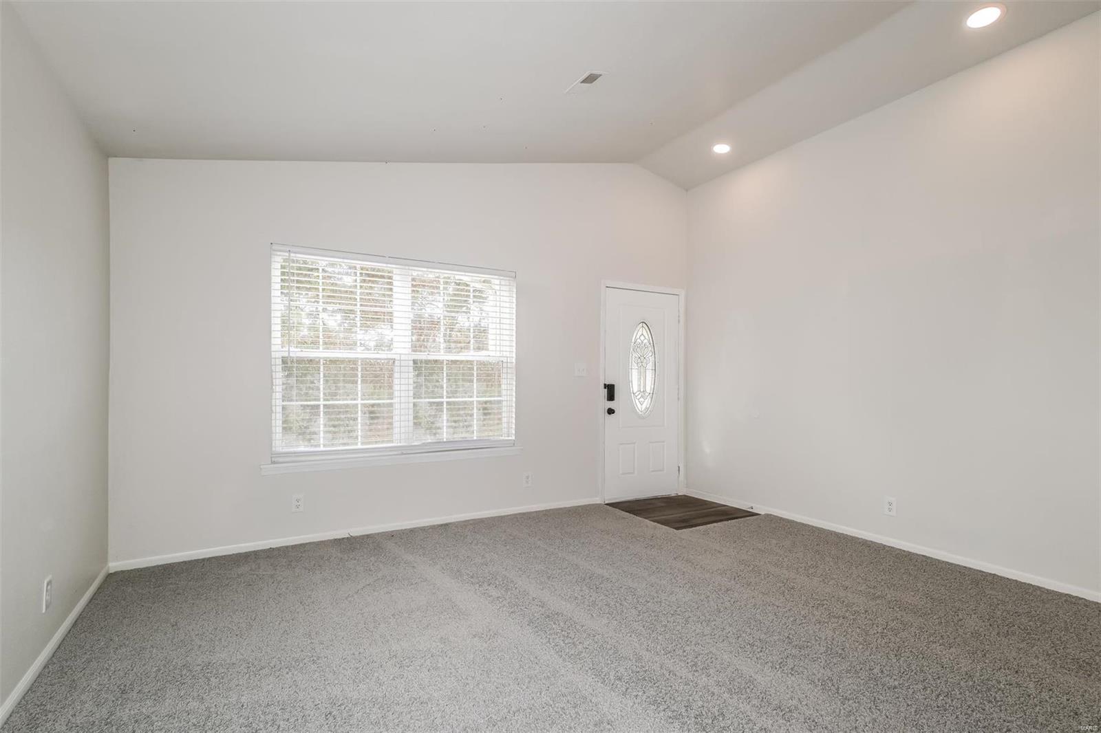 904 Summit Street Festus, MO 63028 - Photo 5 of 16