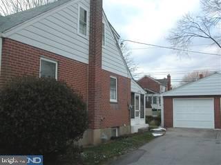432 Barker Road Springfield, PA 19064 - Photo 5 of 6 a view of a house with backyard
