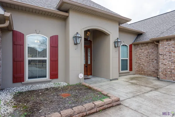 $395,000 | 1531 East City Pl Street, Gonzales, LA 70737