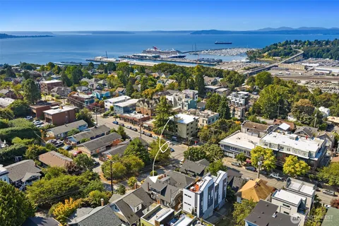 $1,025,000 | 914 West Howe Street, Seattle, WA 98119