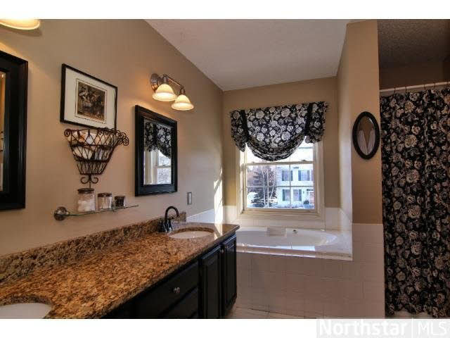 17100 Rogers Road Eden Prairie, MN 55347 - Photo 11 of 13