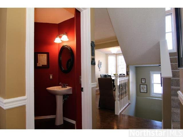 17100 Rogers Road Eden Prairie, MN 55347 - Photo 7 of 13