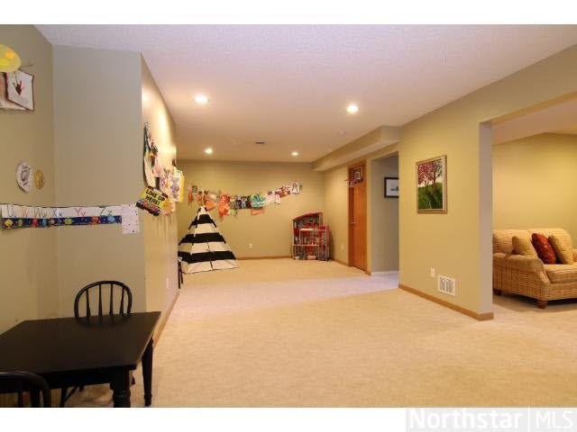 17100 Rogers Road Eden Prairie, MN 55347 - Photo 8 of 13