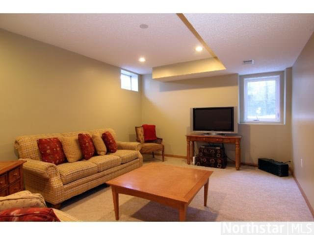 17100 Rogers Road Eden Prairie, MN 55347 - Photo 9 of 13