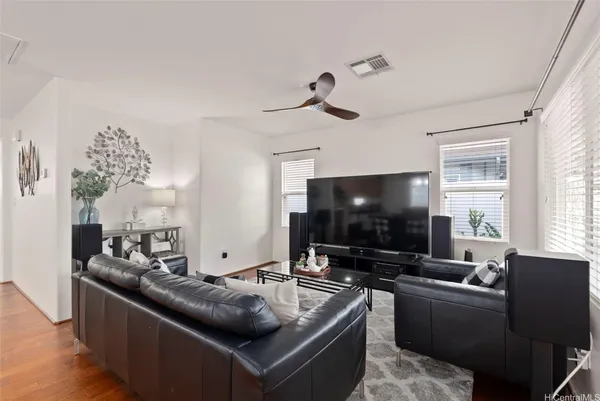 $1,045,000 | 91-2038 Kamakana Street, Ewa Beach, HI 96706