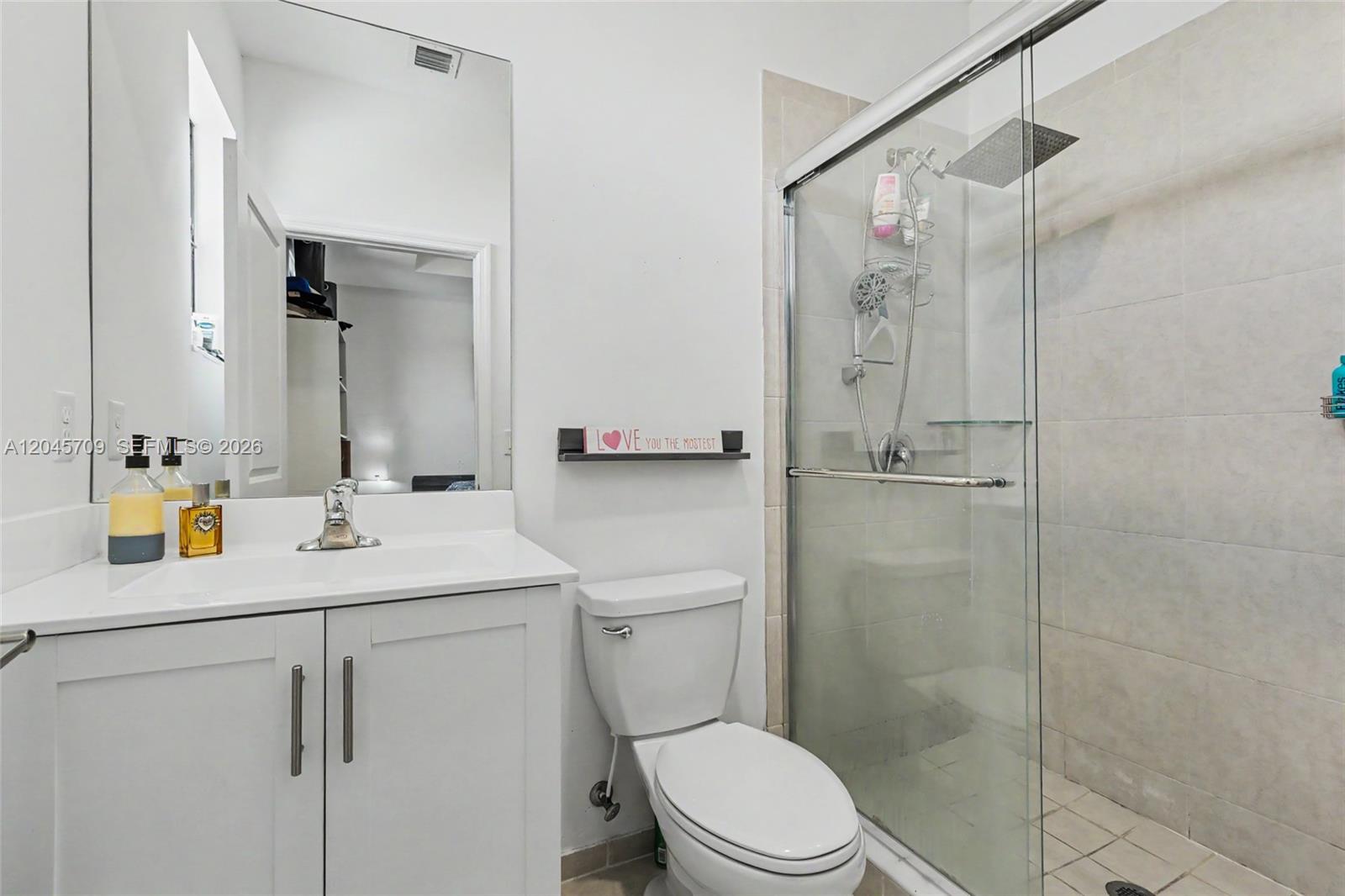 18102 Southwest 148th Road Miami, FL 33187 - Photo 12 of 29